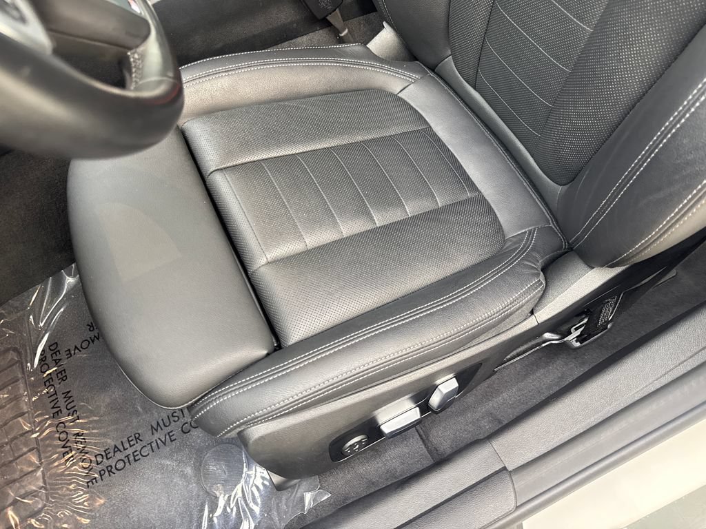 Used 2023 BMW i4 eDrive40 w/ M Sport Package RWD image 30
