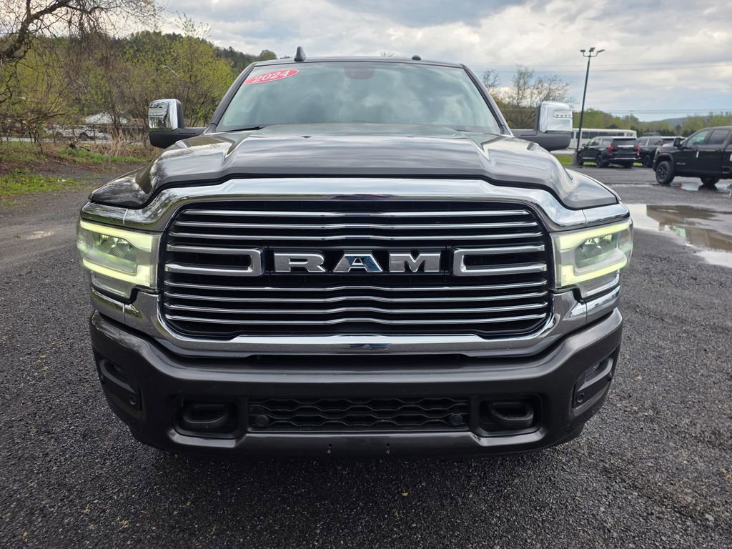 Used 2024 RAM 2500 Laramie AWD/4WD image 15