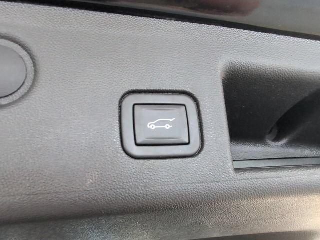 Certified 2023 Chevrolet Equinox LT AWD/4WD image 35