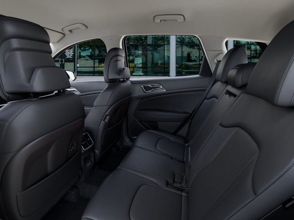 New 2026 Kia Sportage EX image 18