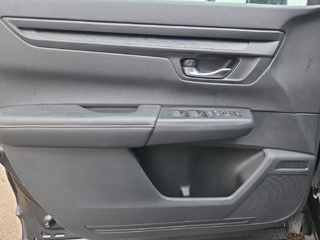 Used 2025 Honda CR-V Sport image 15