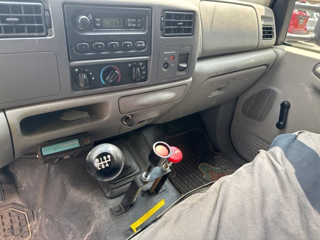 Used 2001 Ford F450 XL RWD image 24