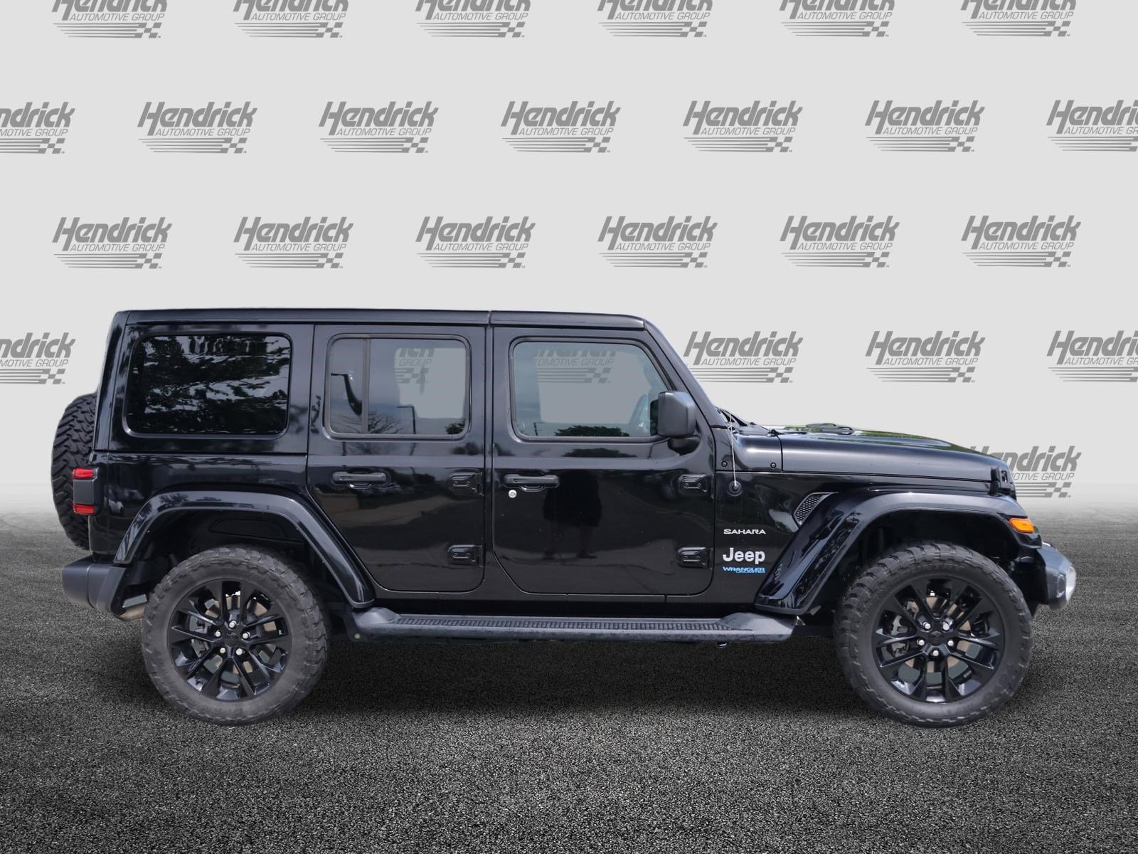Used 2021 Jeep Wrangler Unlimited Sahara image 10
