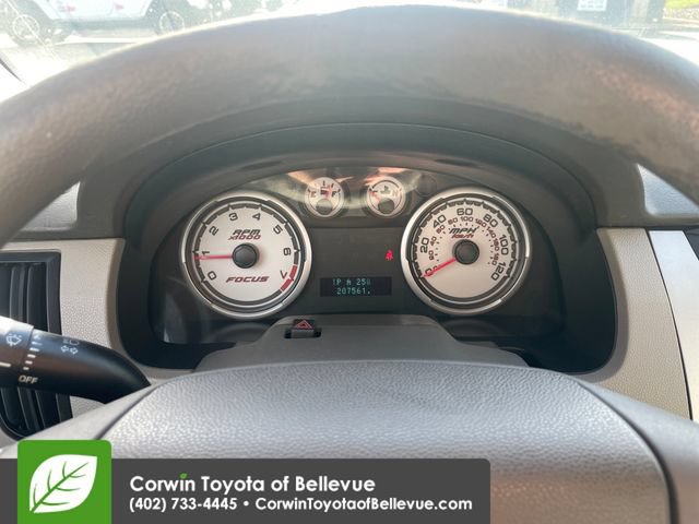 Used 2010 Ford Focus SE FWD image 9