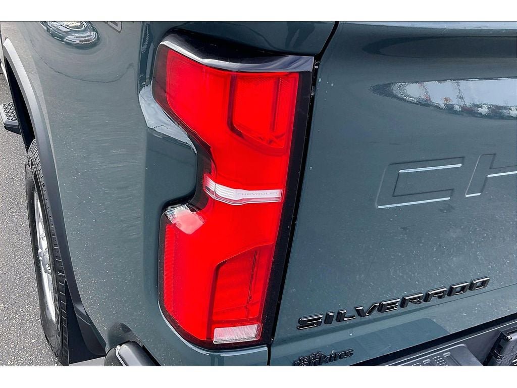 Used 2025 Chevrolet Silverado 2500 LT w/ Trail Boss Package AWD/4WD image 37