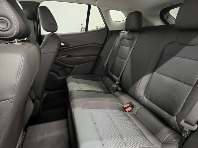 New 2026 Chevrolet Trax LT w/ Driver Confidence Package FWD image 30