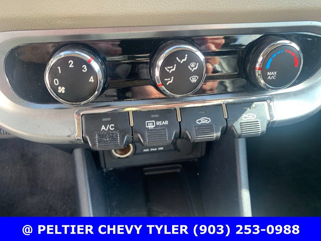 Used 2013 Kia Rio LX FWD image 17