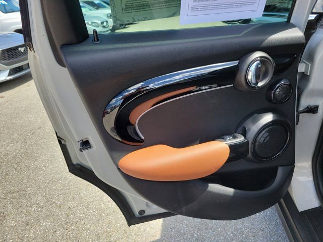 Used 2022 MINI Cooper S image 14