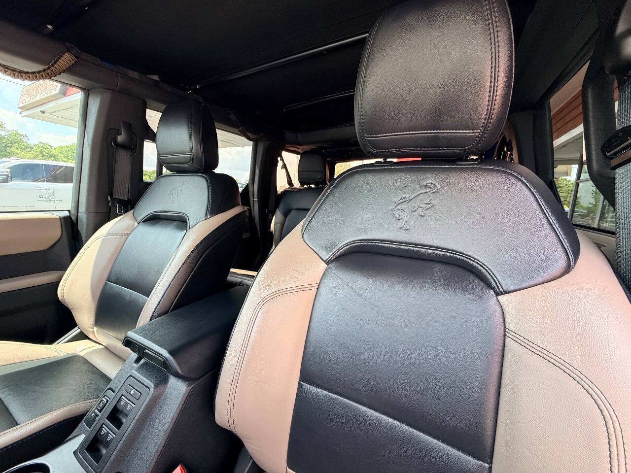 Used 2022 Ford Bronco Wildtrak AWD/4WD image 30