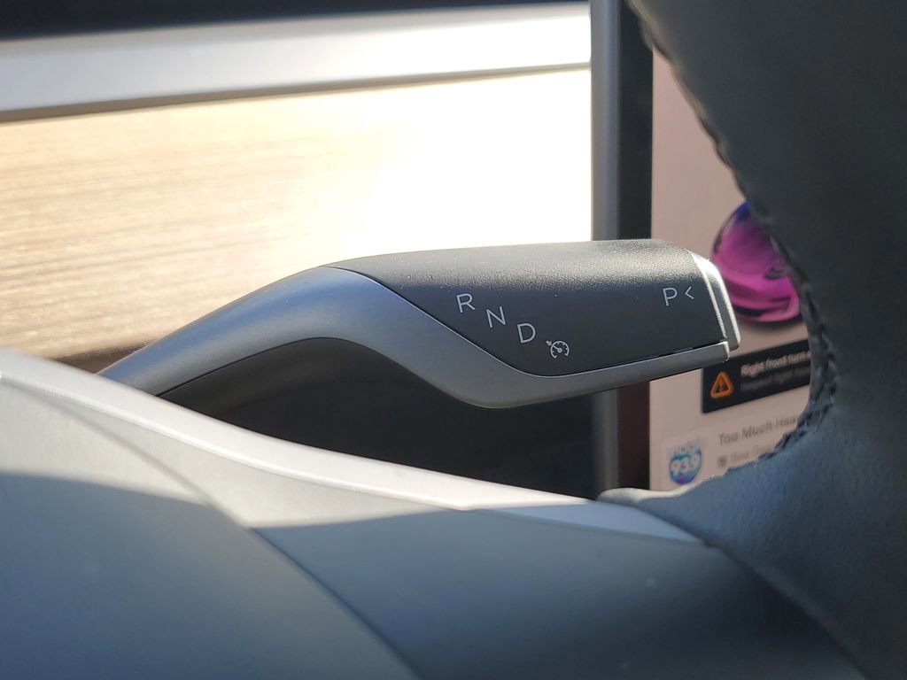 Used 2023 Tesla Model 3 Standard Range RWD image 35