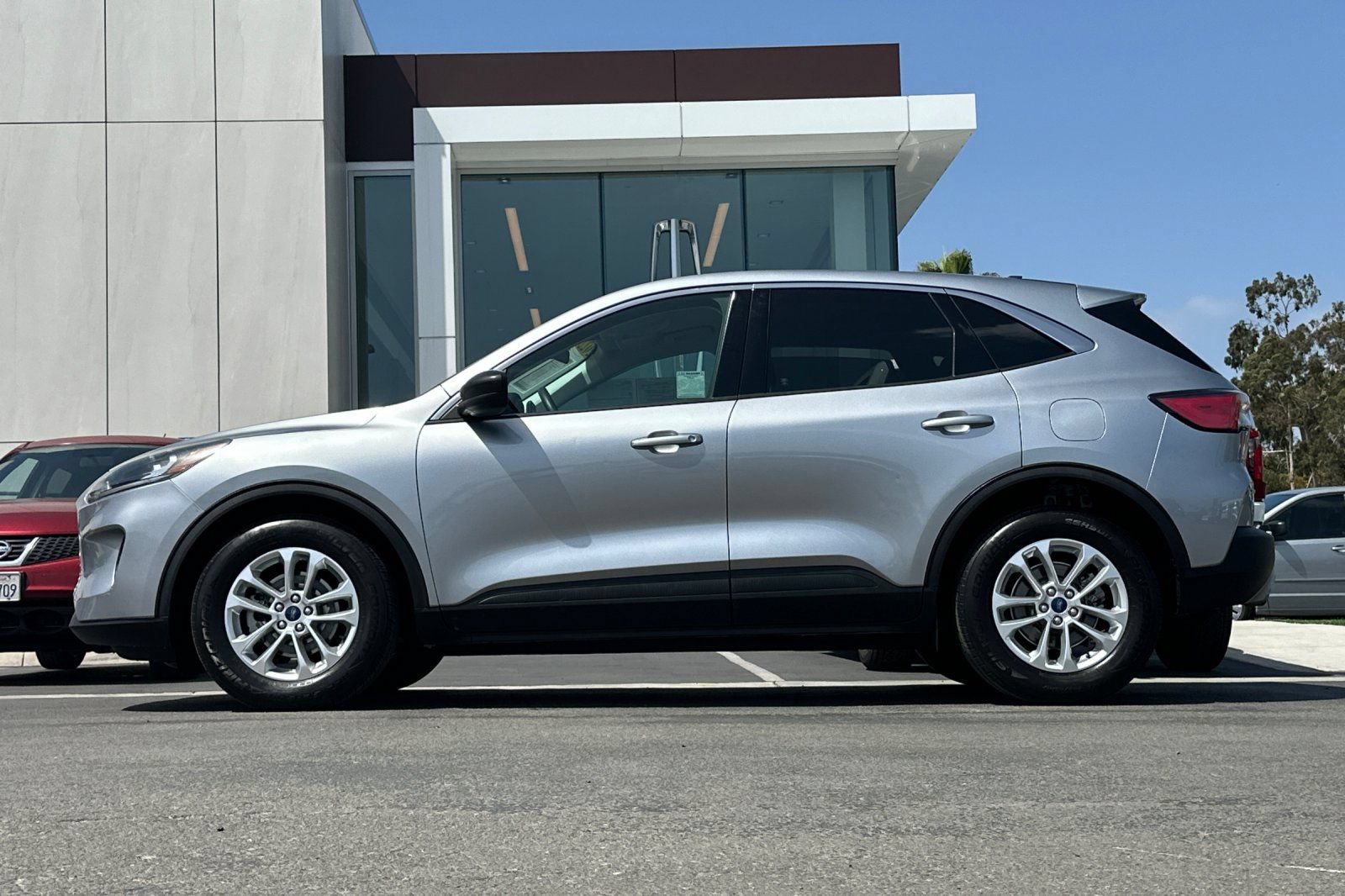 Certified 2022 Ford Escape SE FWD image 6