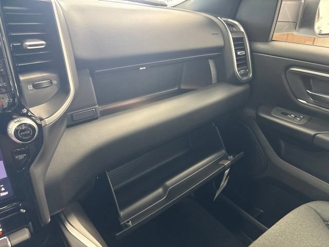 New 2026 RAM 1500 Big Horn AWD/4WD image 41