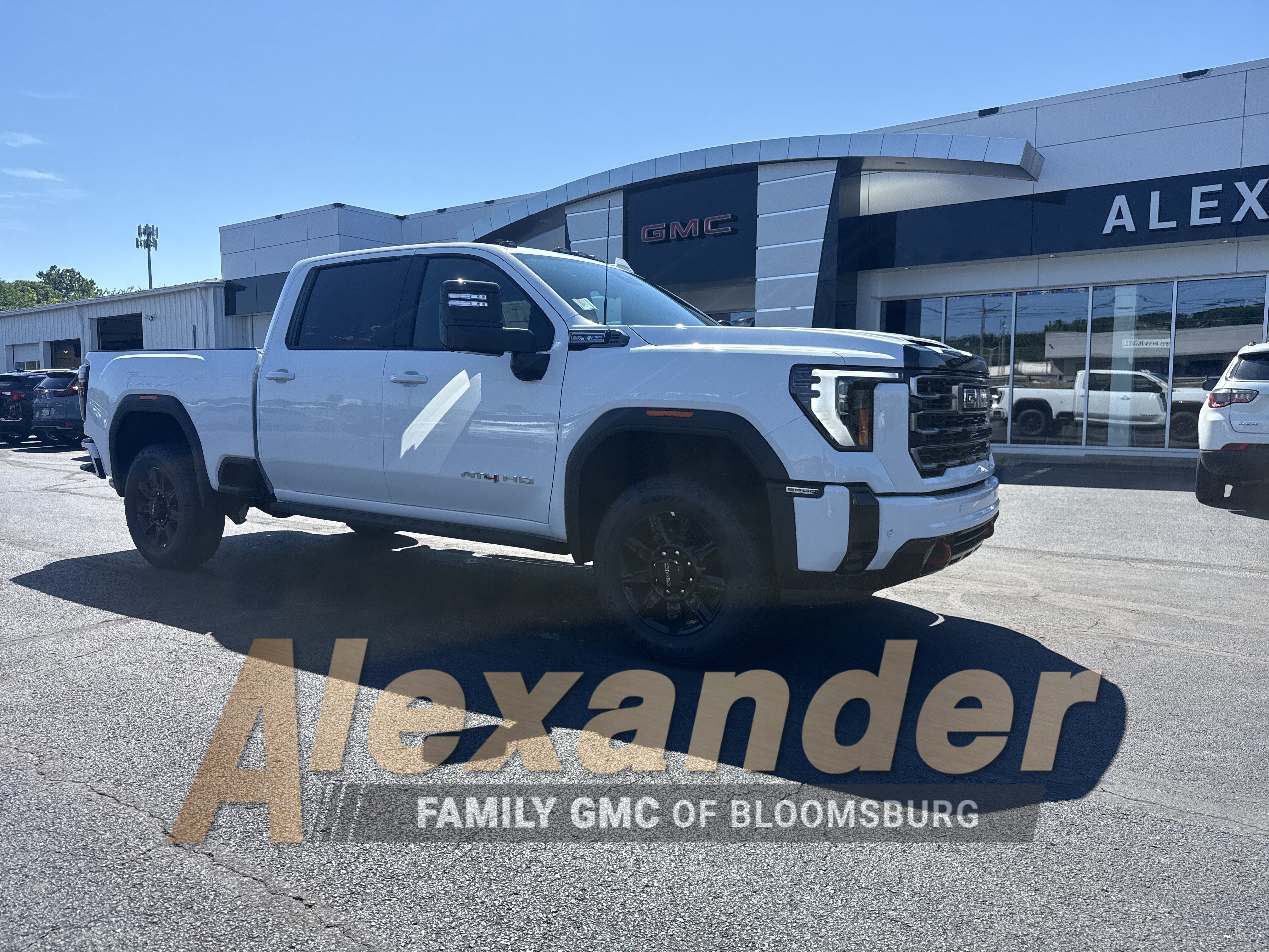 New 2026 GMC Sierra 2500 AT4 w/ AT4 Premium Plus Package AWD/4WD video 1