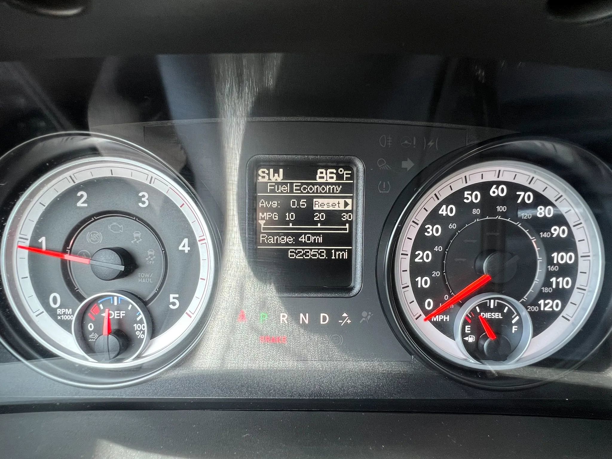 Used 2015 RAM 2500 Tradesman w/ Chrome Appearance Group AWD/4WD image 24