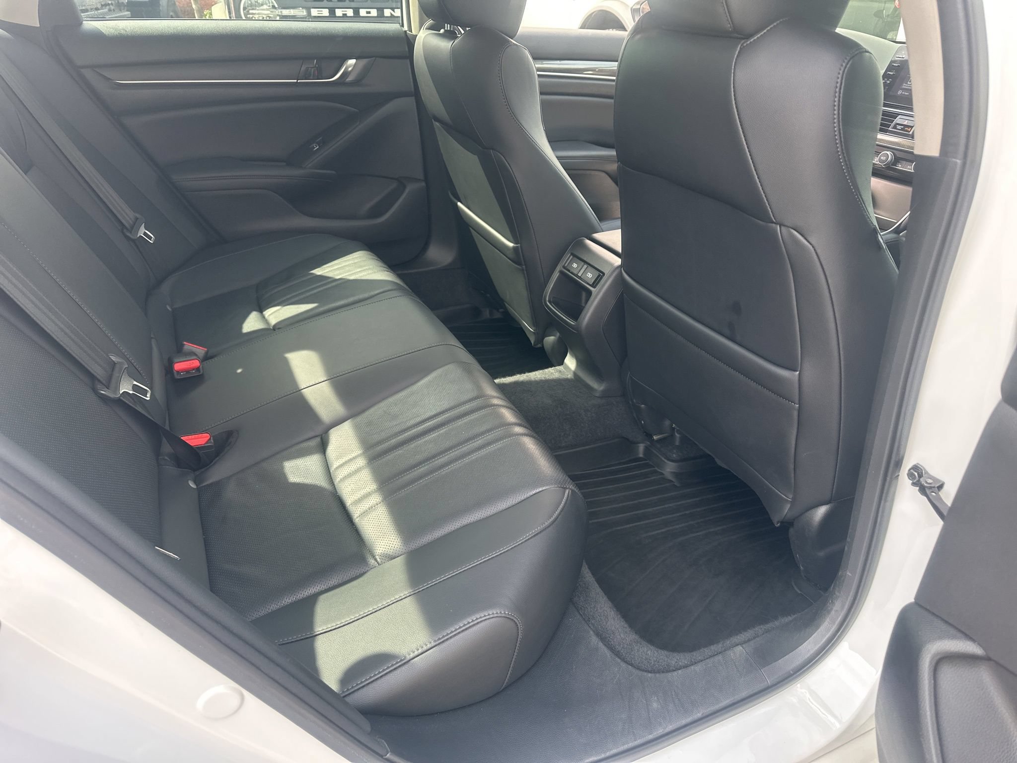 Used 2022 Honda Accord Sport Special Edition image 12