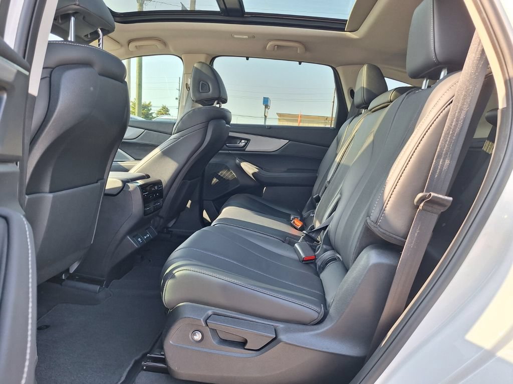 Certified 2024 Acura MDX FWD w/ Technology Package image 10