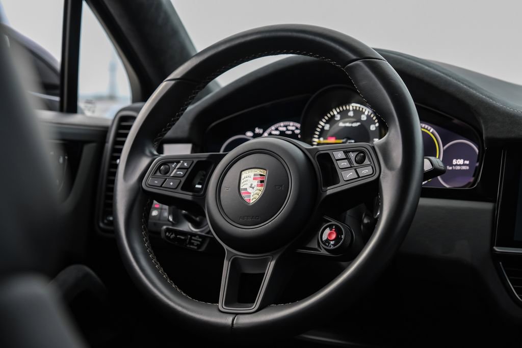 Used 2023 Porsche Cayenne Turbo GT image 15