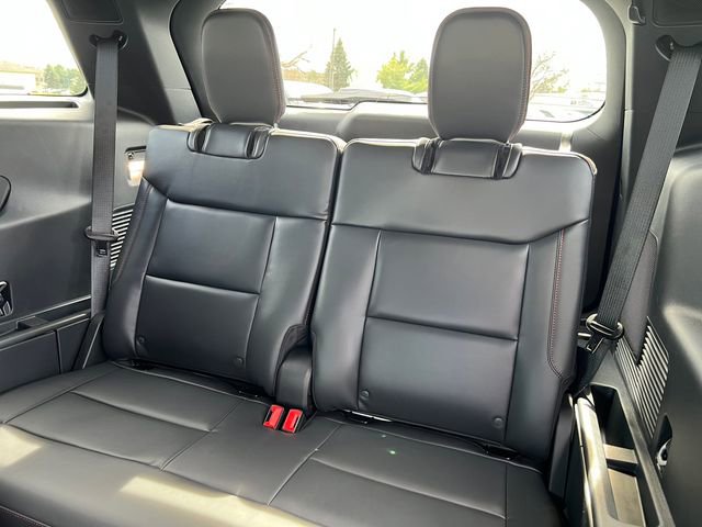 New 2026 Ford Explorer ST-Line image 8