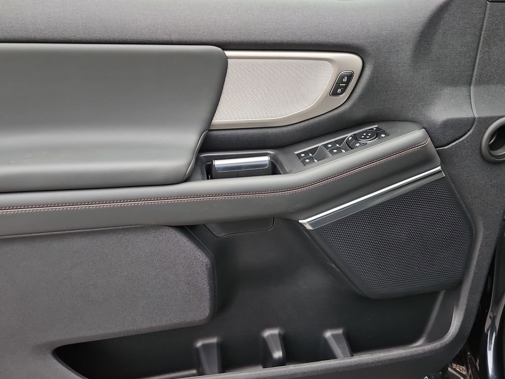 New 2025 Ford Expedition Max Active image 21