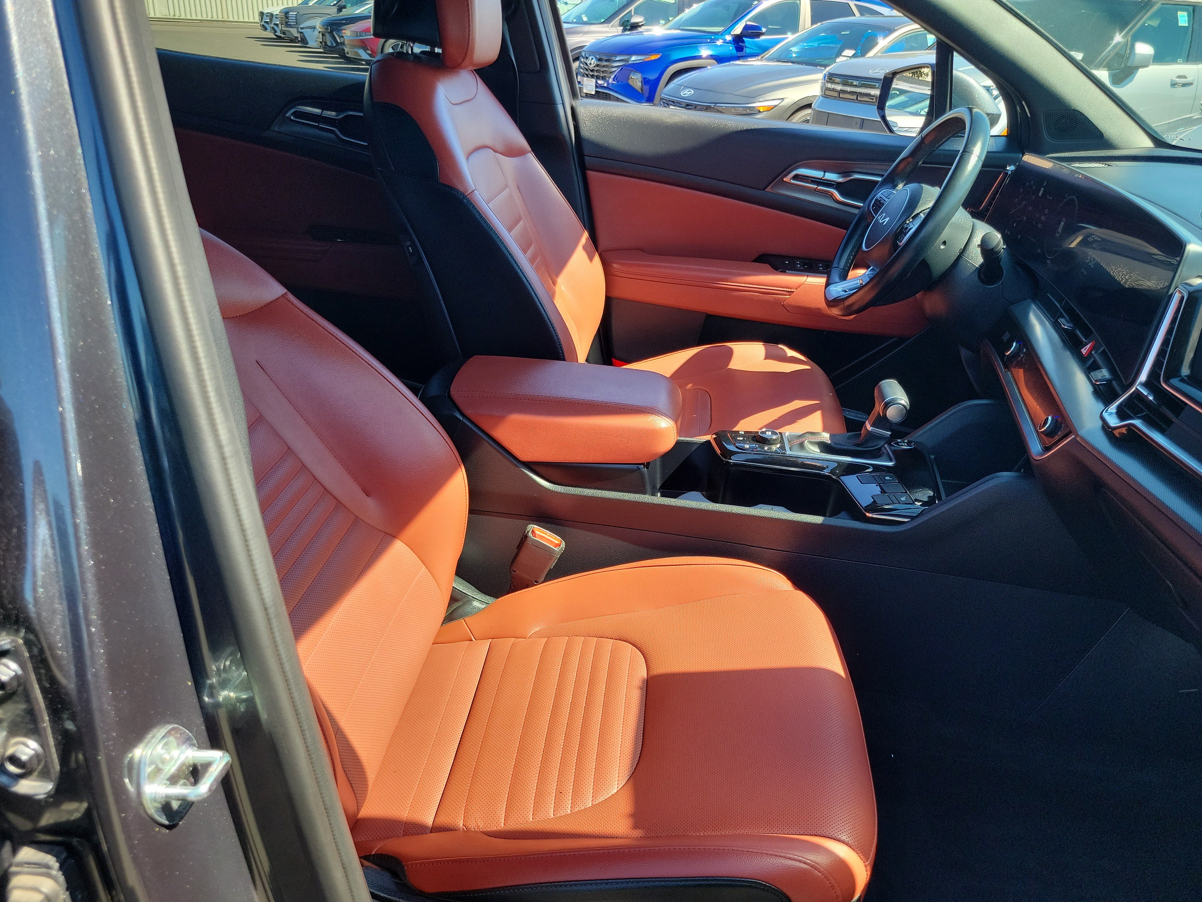 Used 2024 Kia Sportage SX FWD image 19