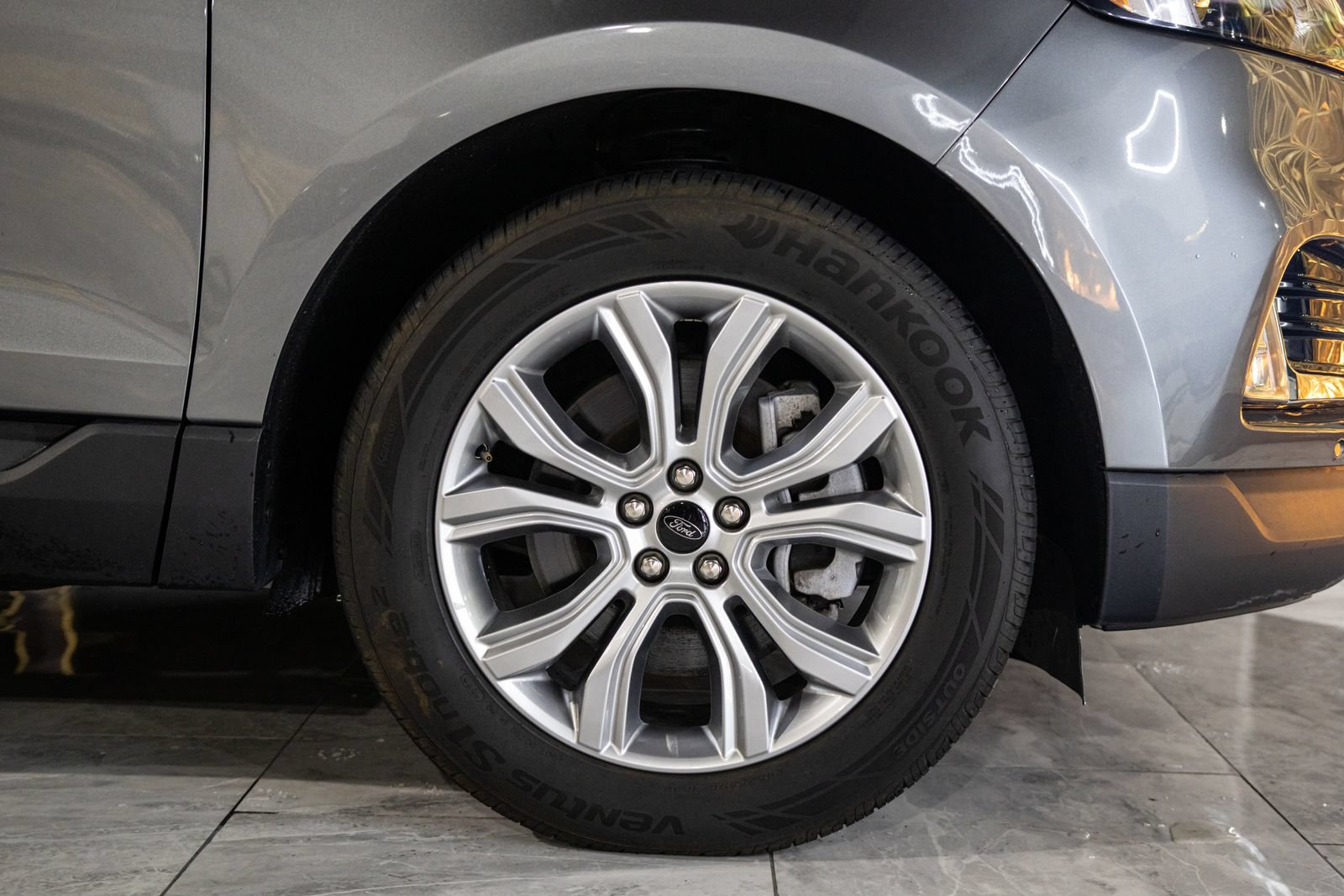 Used 2024 Ford Edge Titanium AWD/4WD image 33
