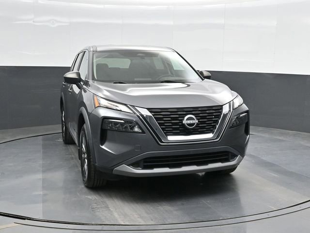Used 2023 Nissan Rogue S image 6