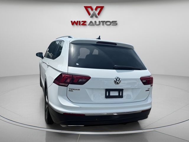 Used 2018 Volkswagen Tiguan SEL AWD/4WD image 3