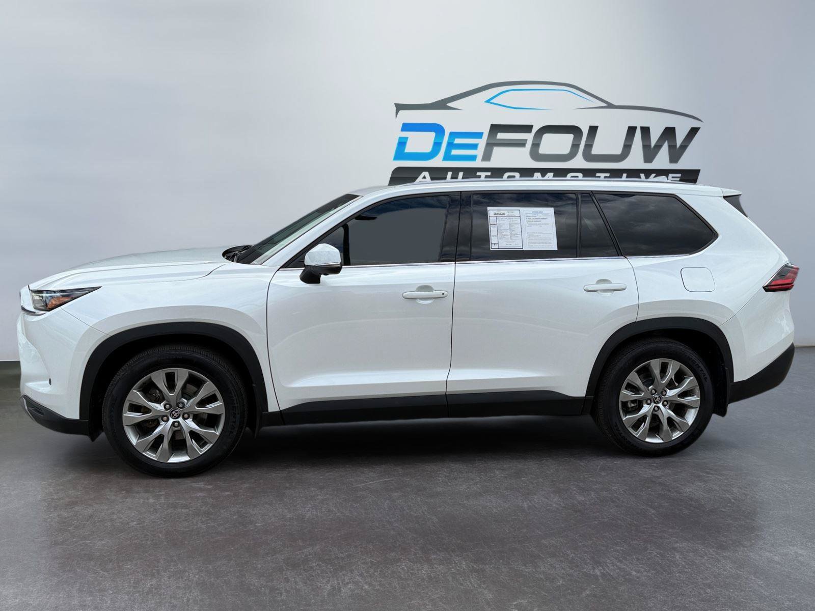 Used 2025 Toyota Grand Highlander AWD Hybrid image 6