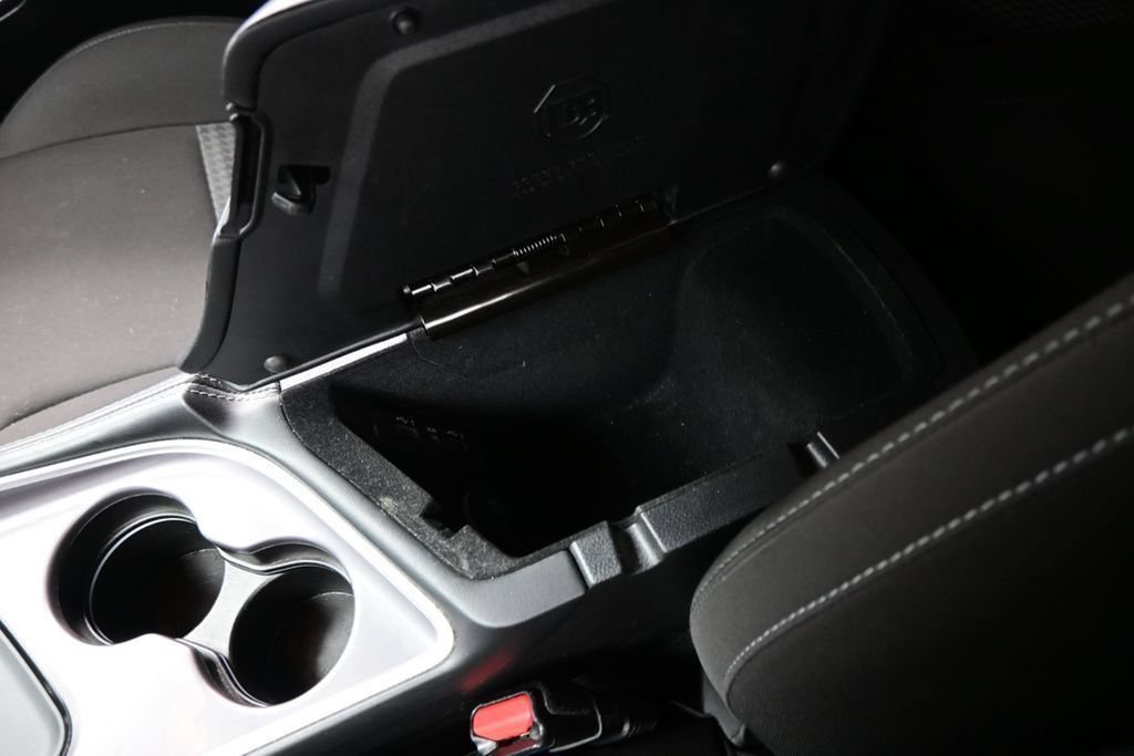 Used 2022 Dodge Challenger R/T Scat Pack w/ Driver Convenience Group RWD image 20