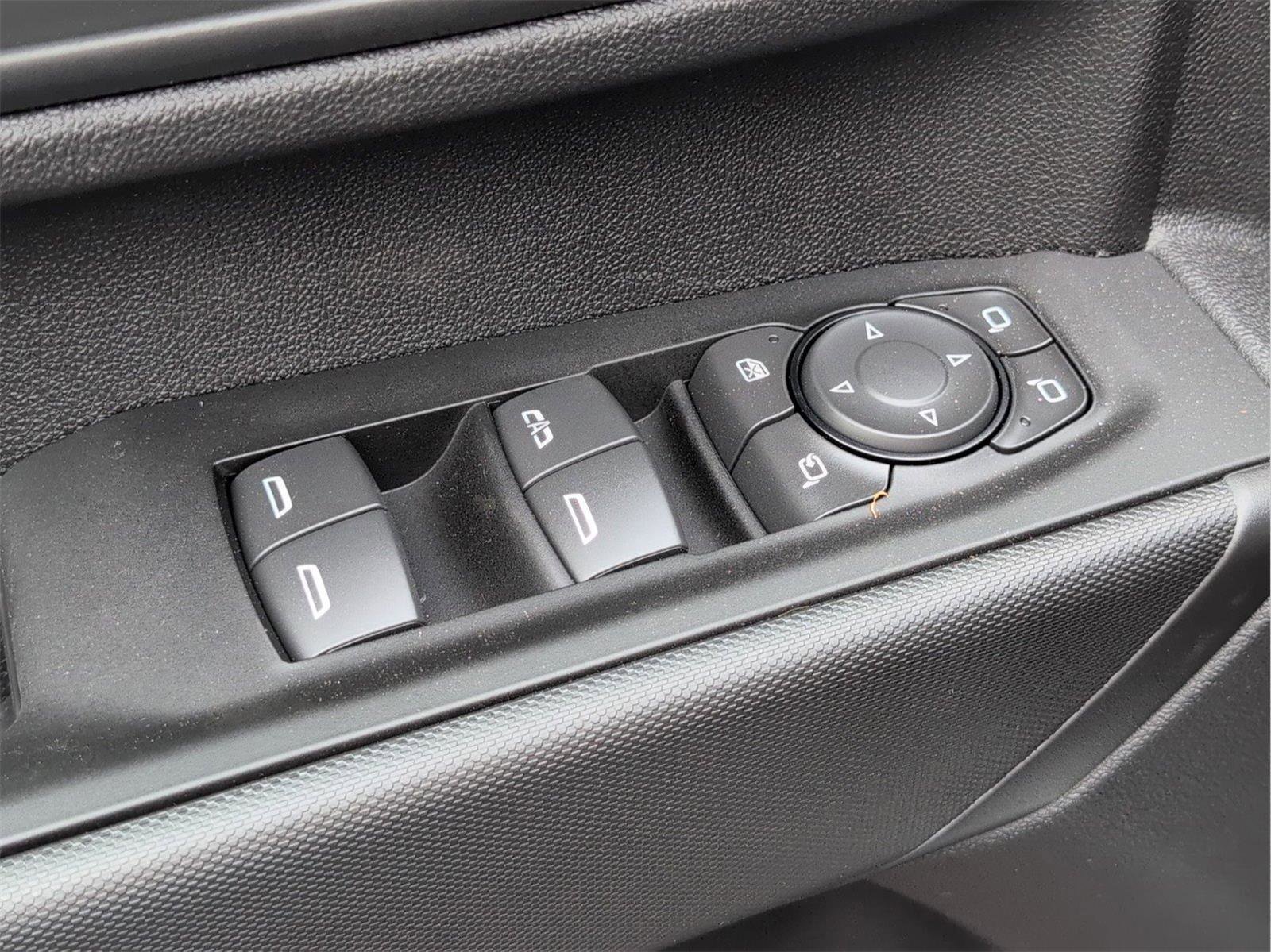 New 2026 Chevrolet Silverado 2500 Custom w/ Custom Value Package image 28