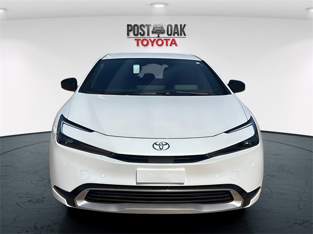New 2026 Toyota Prius Plug-In Hybrid image 2