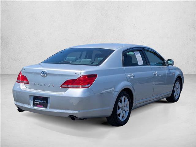 Used 2005 Toyota Avalon XL FWD image 5