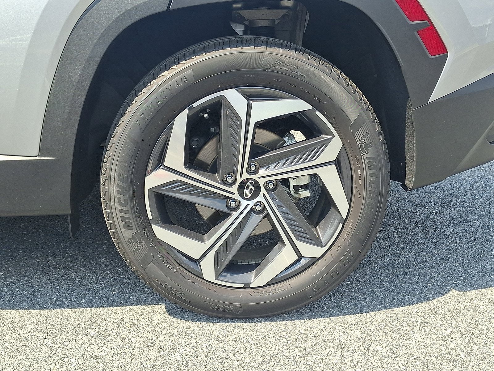 Certified 2024 Hyundai Tucson SEL AWD/4WD image 9