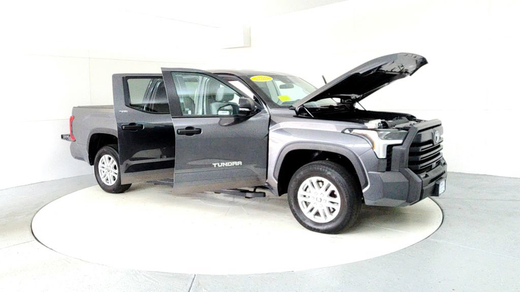 Used 2024 Toyota Tundra SR5 w/ SR5 Convenience Package AWD/4WD image 12