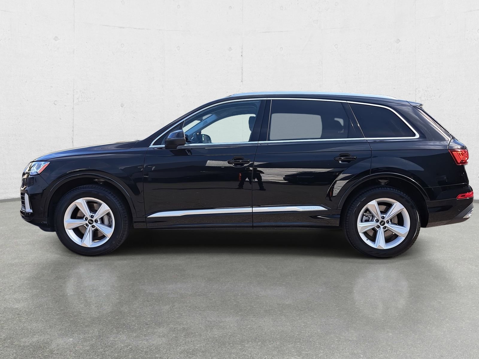 Used 2023 Audi Q7 2.0T Premium Plus w/ Premium Plus Package image 8