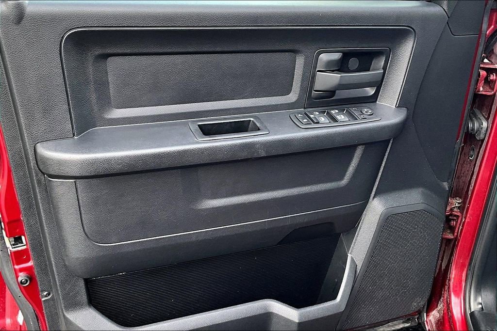 Used 2014 RAM 1500 Express image 23