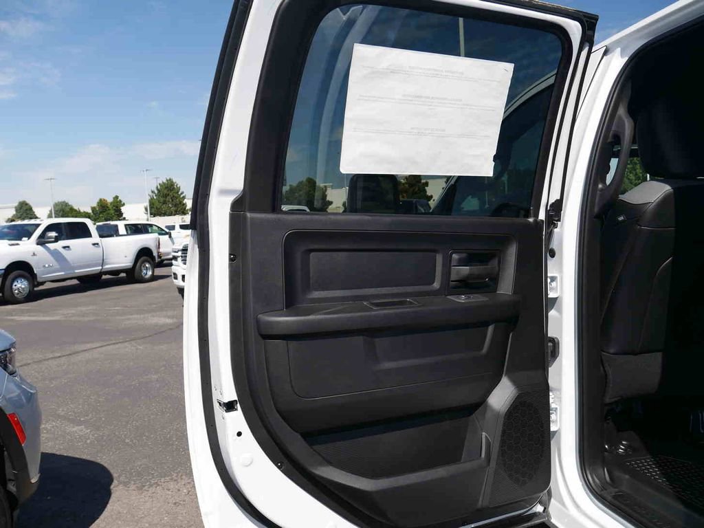 New 2026 RAM 3500 Tradesman w/ Chrome Appearance Group image 15