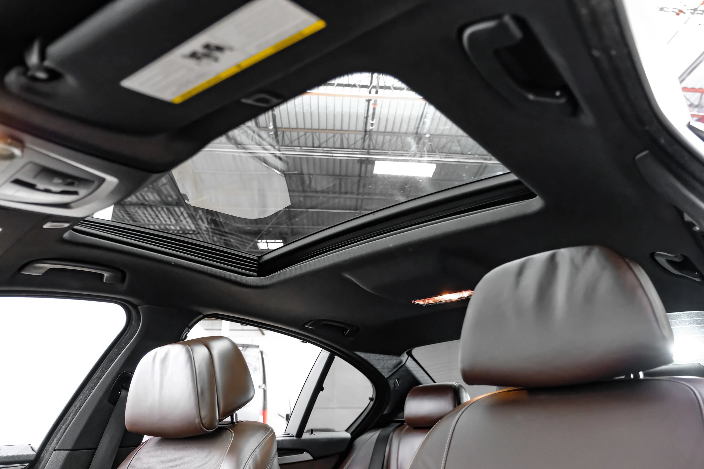 Used 2014 BMW 550i Sedan RWD image 23