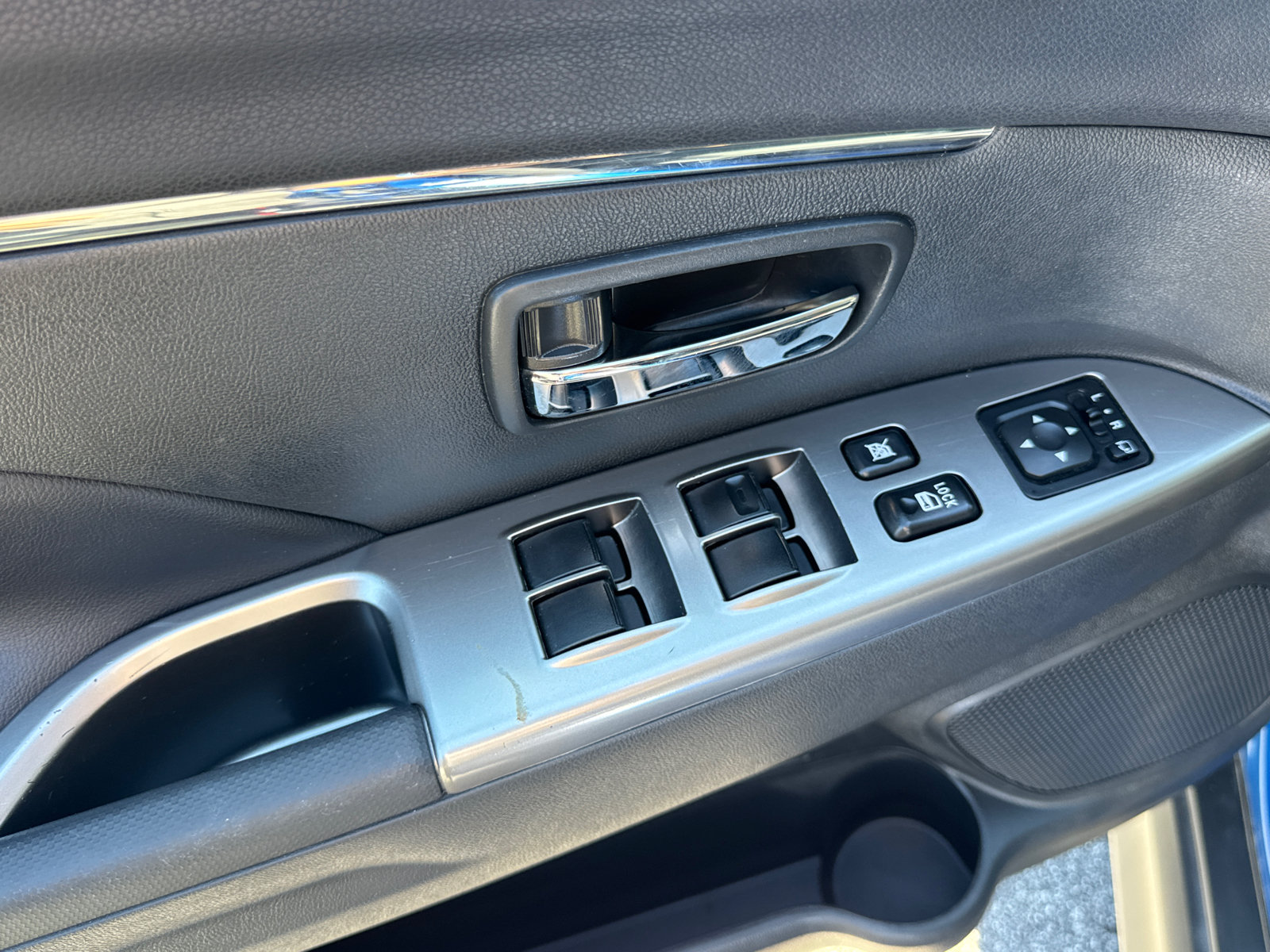 Used 2024 Mitsubishi Outlander Sport SE AWD/4WD image 11