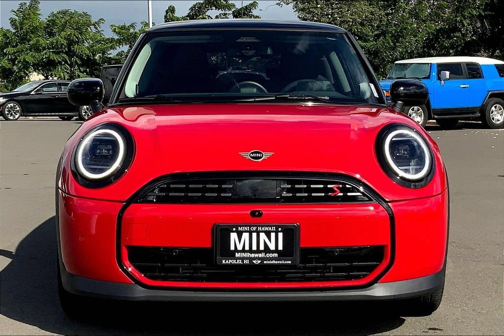 Certified 2025 MINI Cooper S FWD image 4