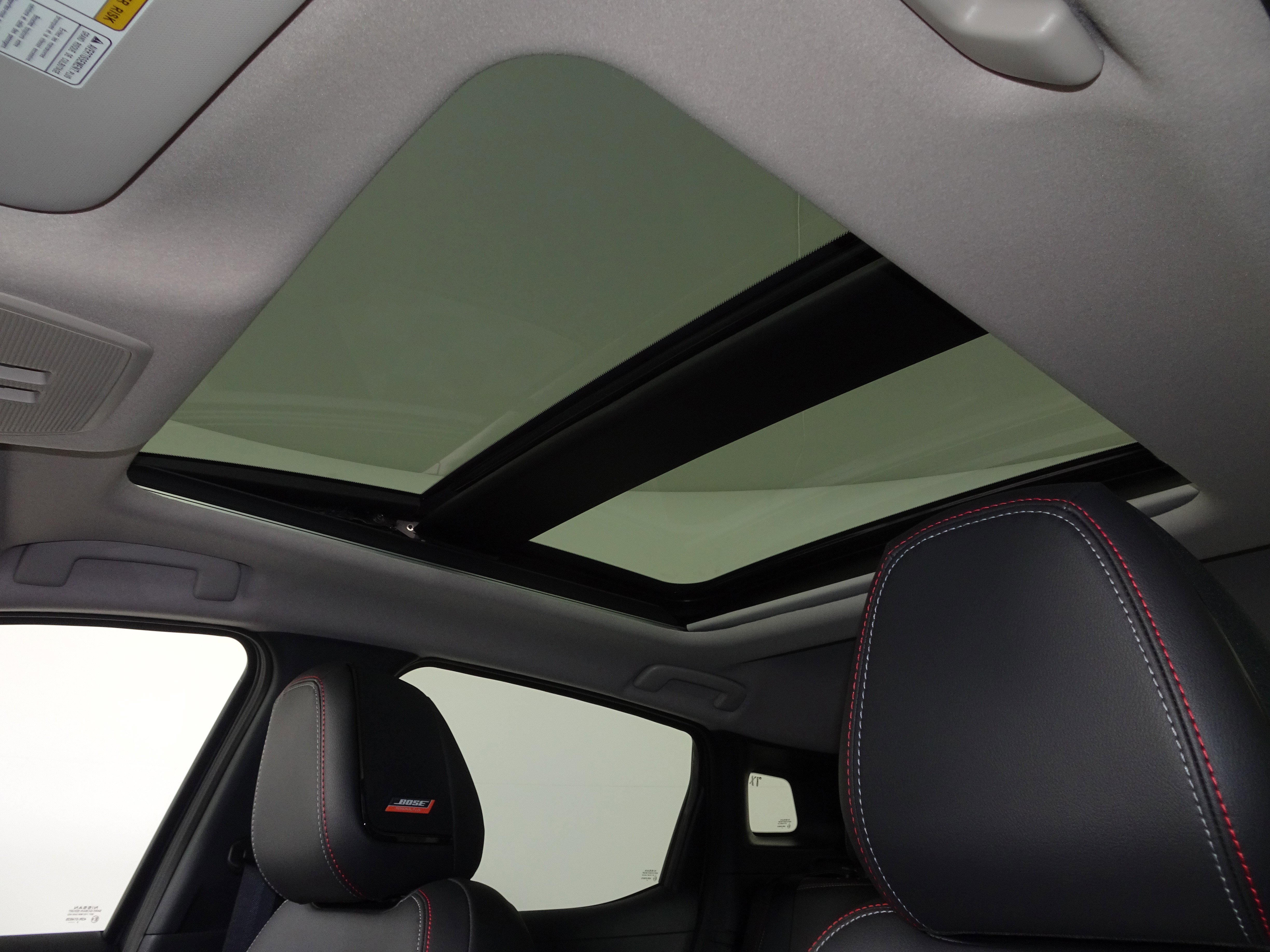 New 2025 Nissan Kicks SR w/ SR Premium Package image 22