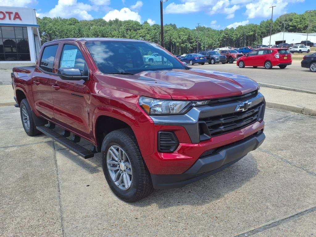 New 2026 Chevrolet Colorado LT image 8