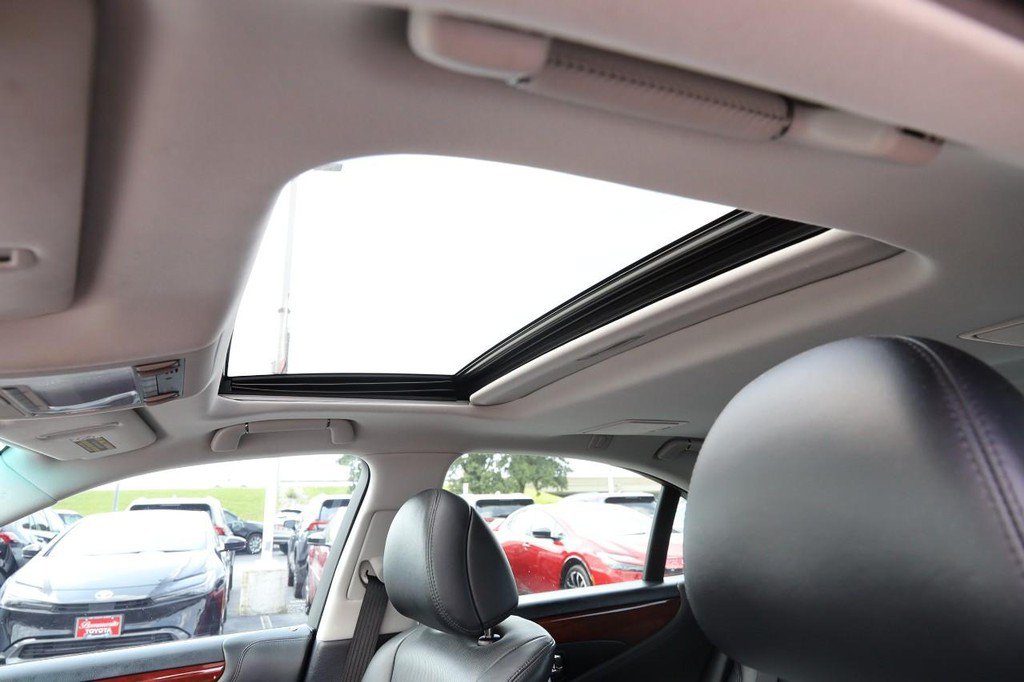 Used 2012 Lexus LS 460 w/ Comfort Pkg RWD image 8