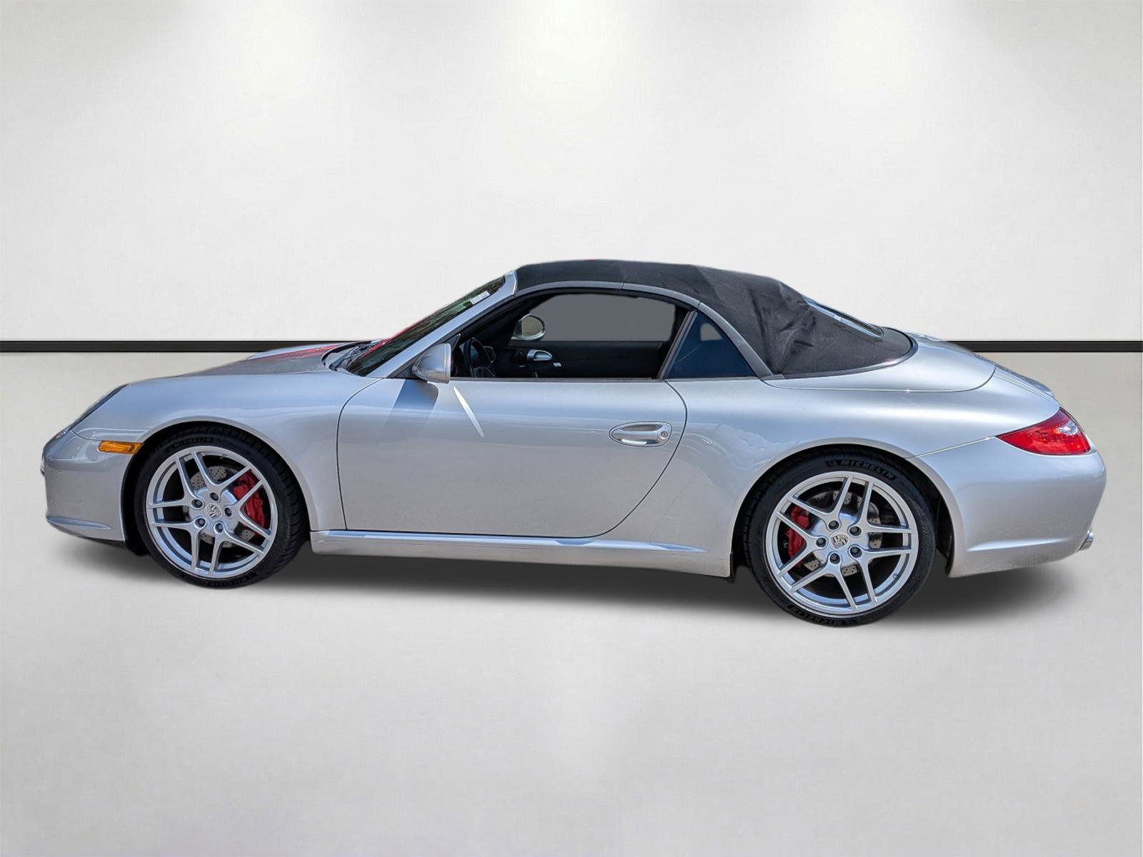 Used 2010 Porsche 911 Carrera S RWD image 7