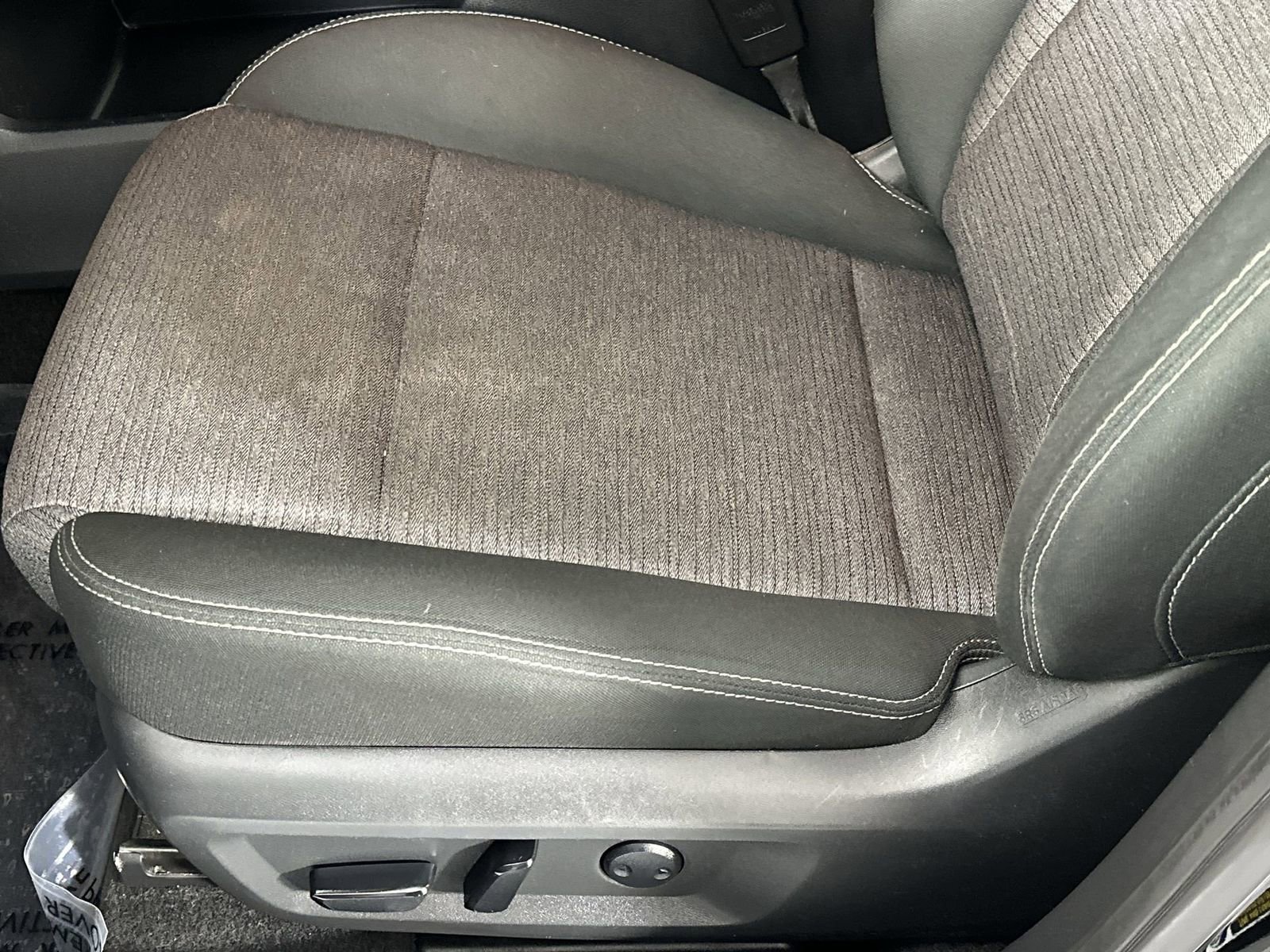 Used 2022 Nissan Rogue SV image 12