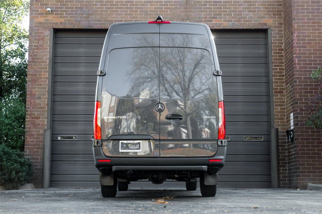 New 2026 Mercedes-Benz Sprinter 2500 image 8