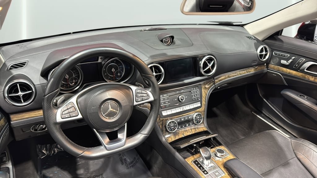Used 2017 Mercedes-Benz SL 450 image 14