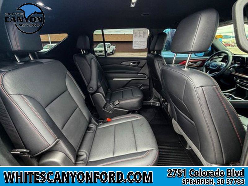 Used 2025 Chevrolet Traverse Z71 w/ Driver Confidence Package AWD/4WD image 14