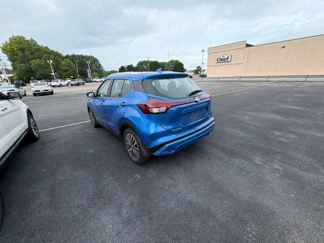 Used 2021 Nissan Kicks SV FWD image 12