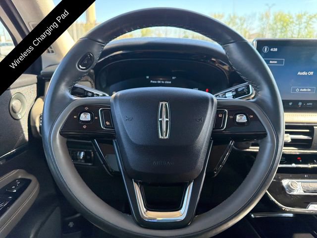 Used 2023 Lincoln Corsair Reserve w/ Equipment Group 202A image 19